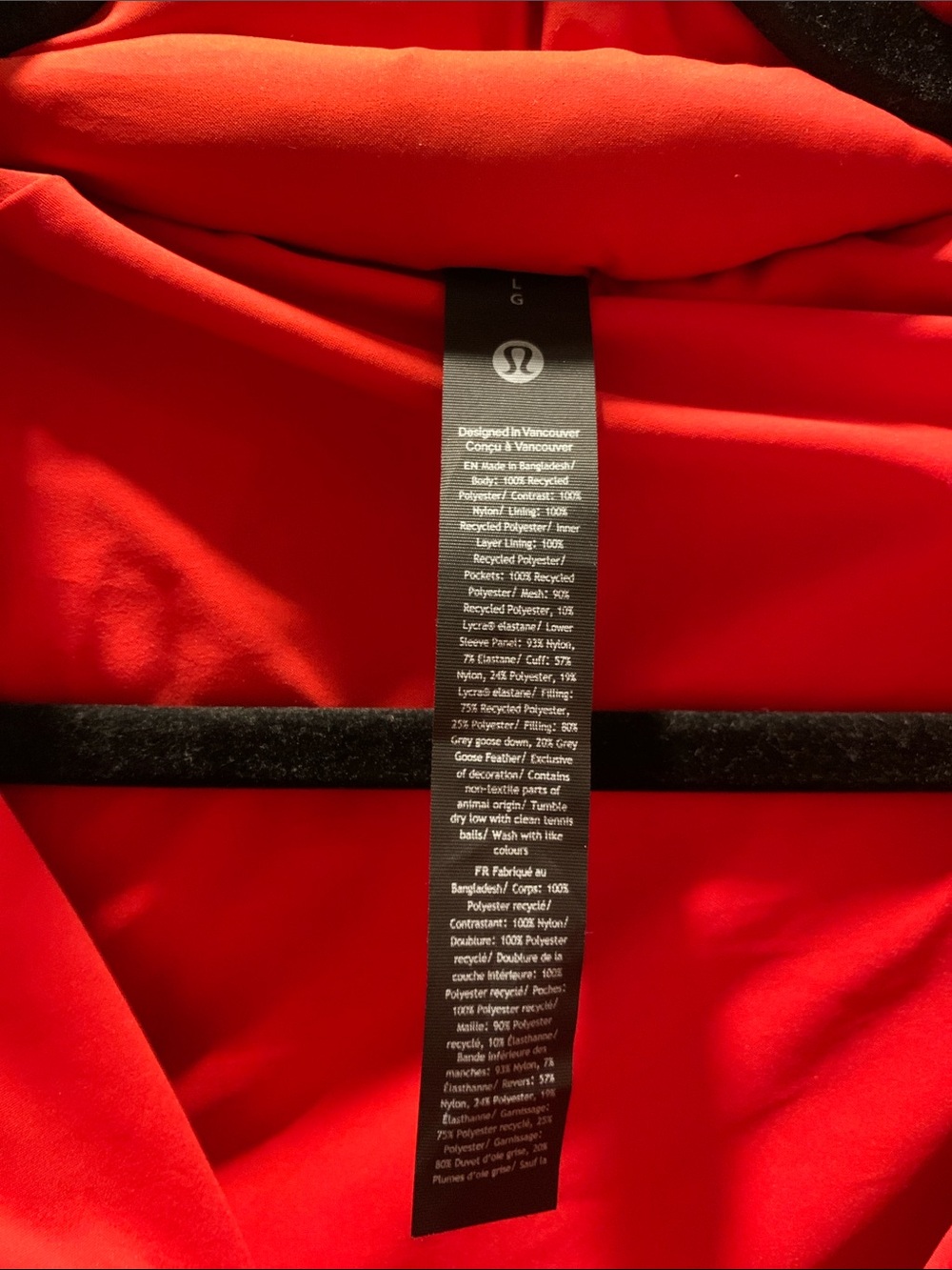 📌 NWOT Lululemon 2026 Team Canada Wunder Puff Translucent 600- Down Fill Jacket - Picture 3 of 10